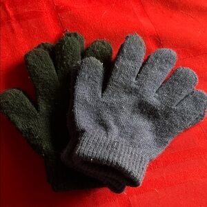 Cozy Kids Mittens - Black and Navy